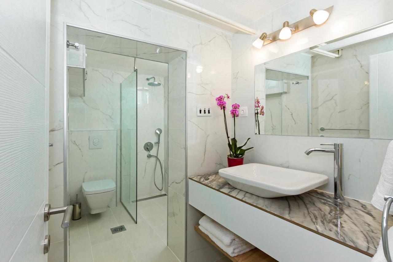 Ines Apartments Охрид Екстер'єр фото